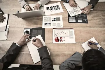 システム開発におけるコミュニケーション管理の手順とポイント