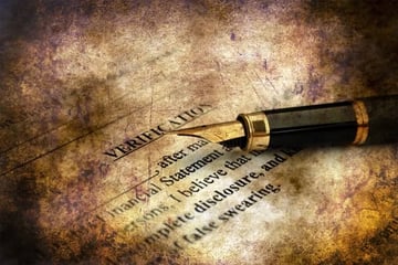 Oracle 仮想/物理サーバでの処理時間を比較する