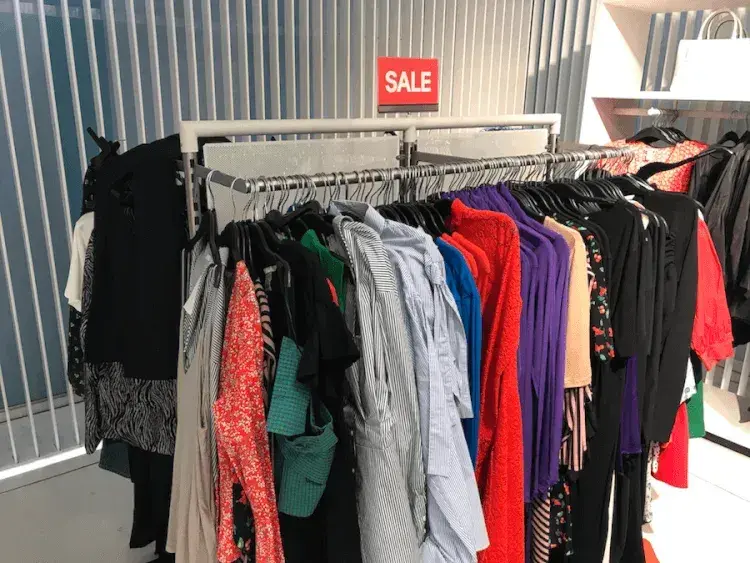 ECの店舗発送とは? 2