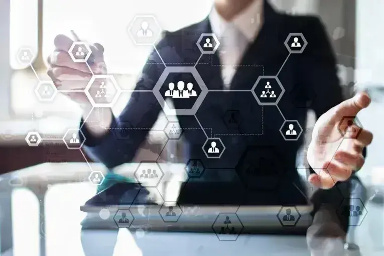 プロジェクト組織（プロジェクトチーム）とは？一般的な組織との違い