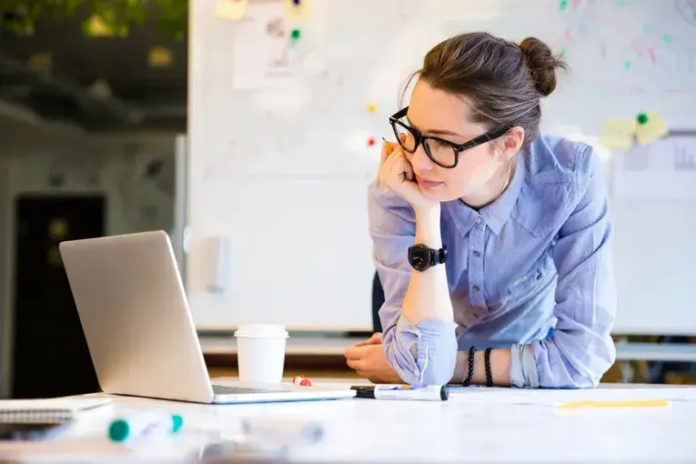 SFAとは？CRM・MAの違いから、機能やメリット、導入のポイントまで徹底解説