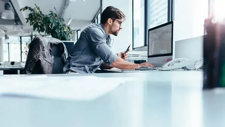 サジェスト検索によってECサイトはどう変わる?導入時の注意点も解説 2